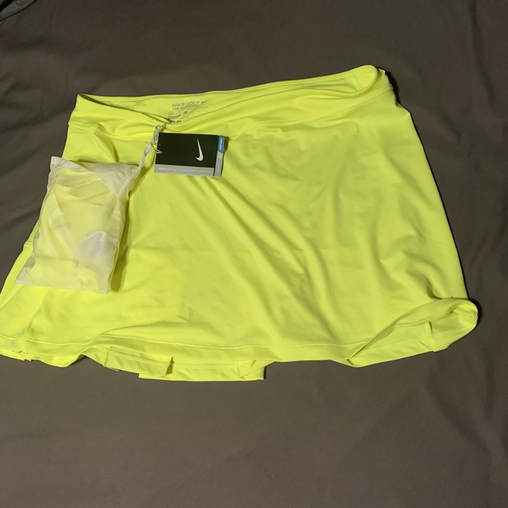 Nike golf skirt - highlighter yellow
